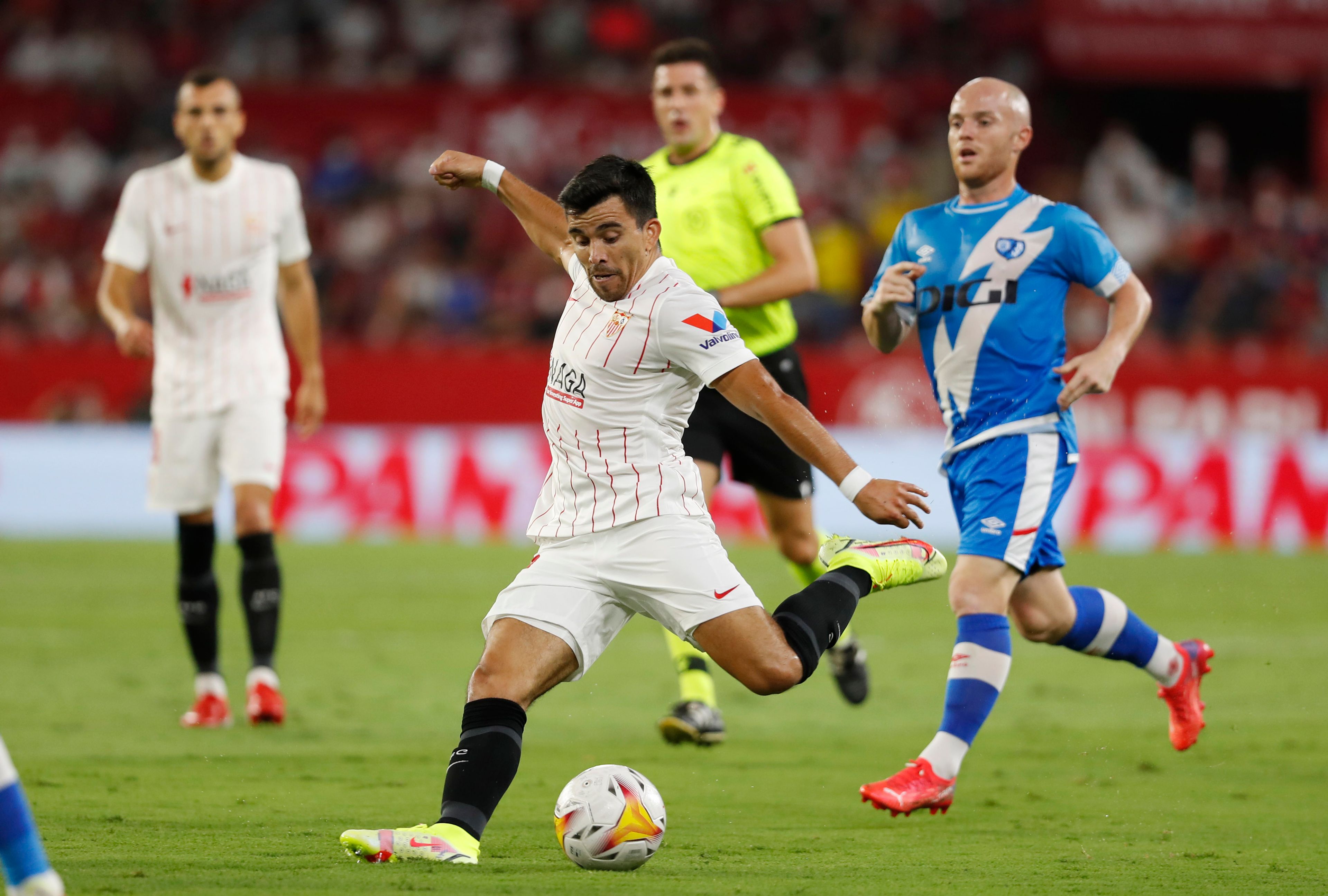 MARCOS ACUÑA - Defensive Skills & Dribblings - 2022/23 - Sevilla